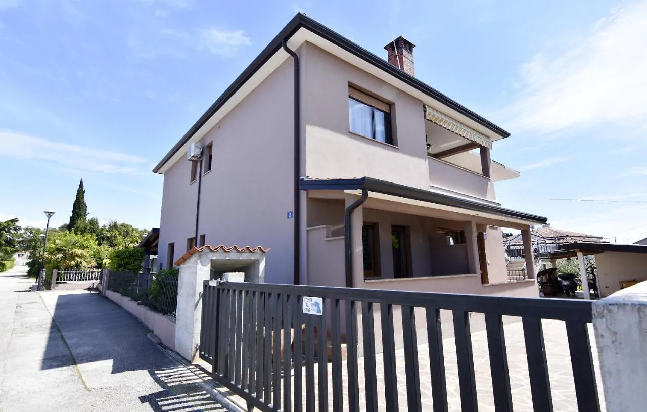Apartment Uzelac Umag 0*,  Kroatien