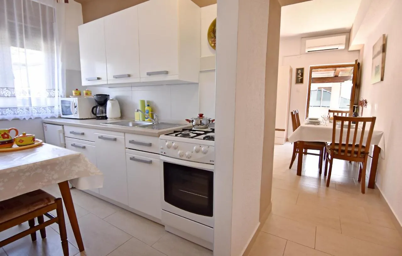 Apartment Uzelac Umag