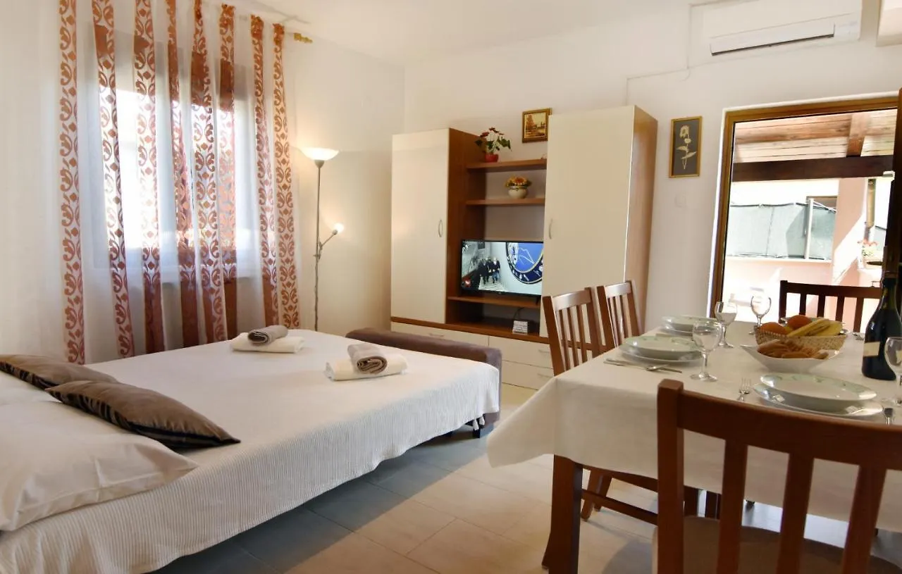 Apartment Uzelac Umag