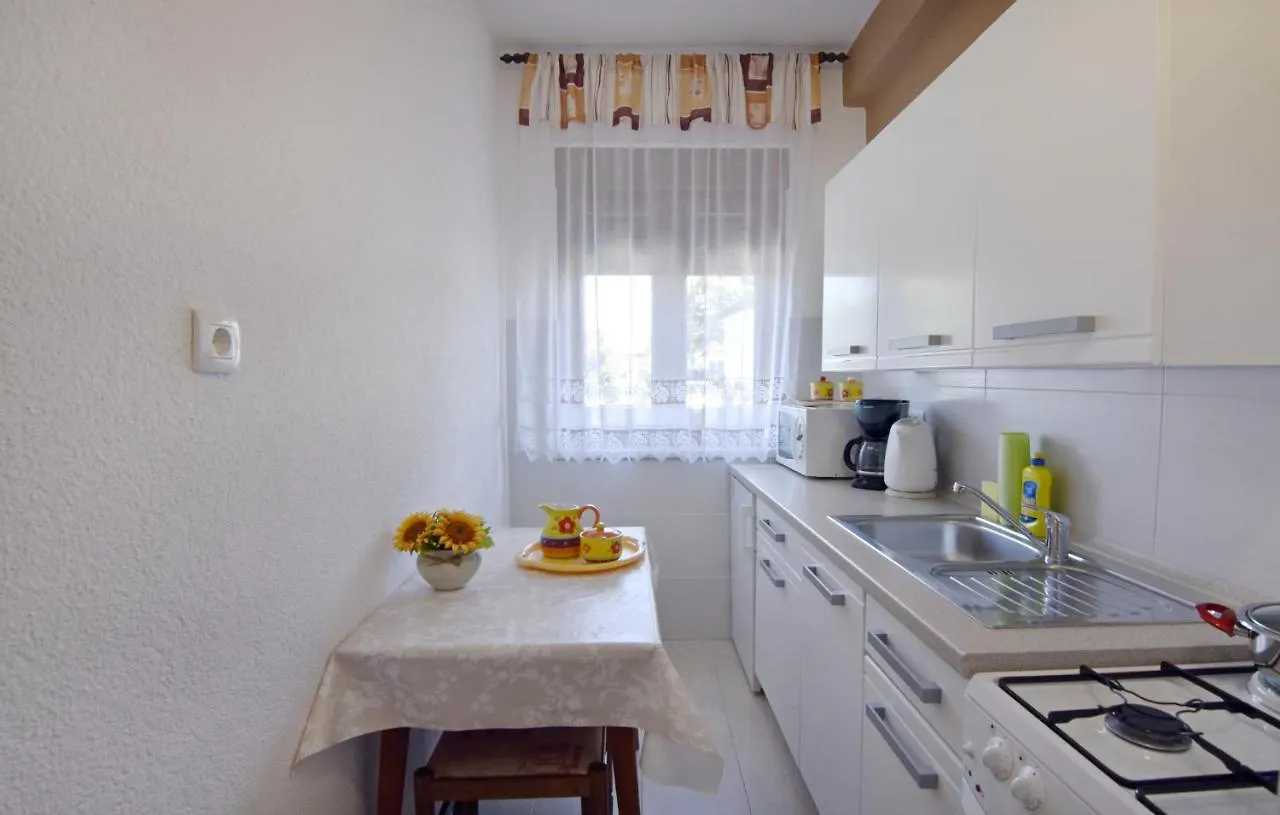 Apartment Uzelac Umag