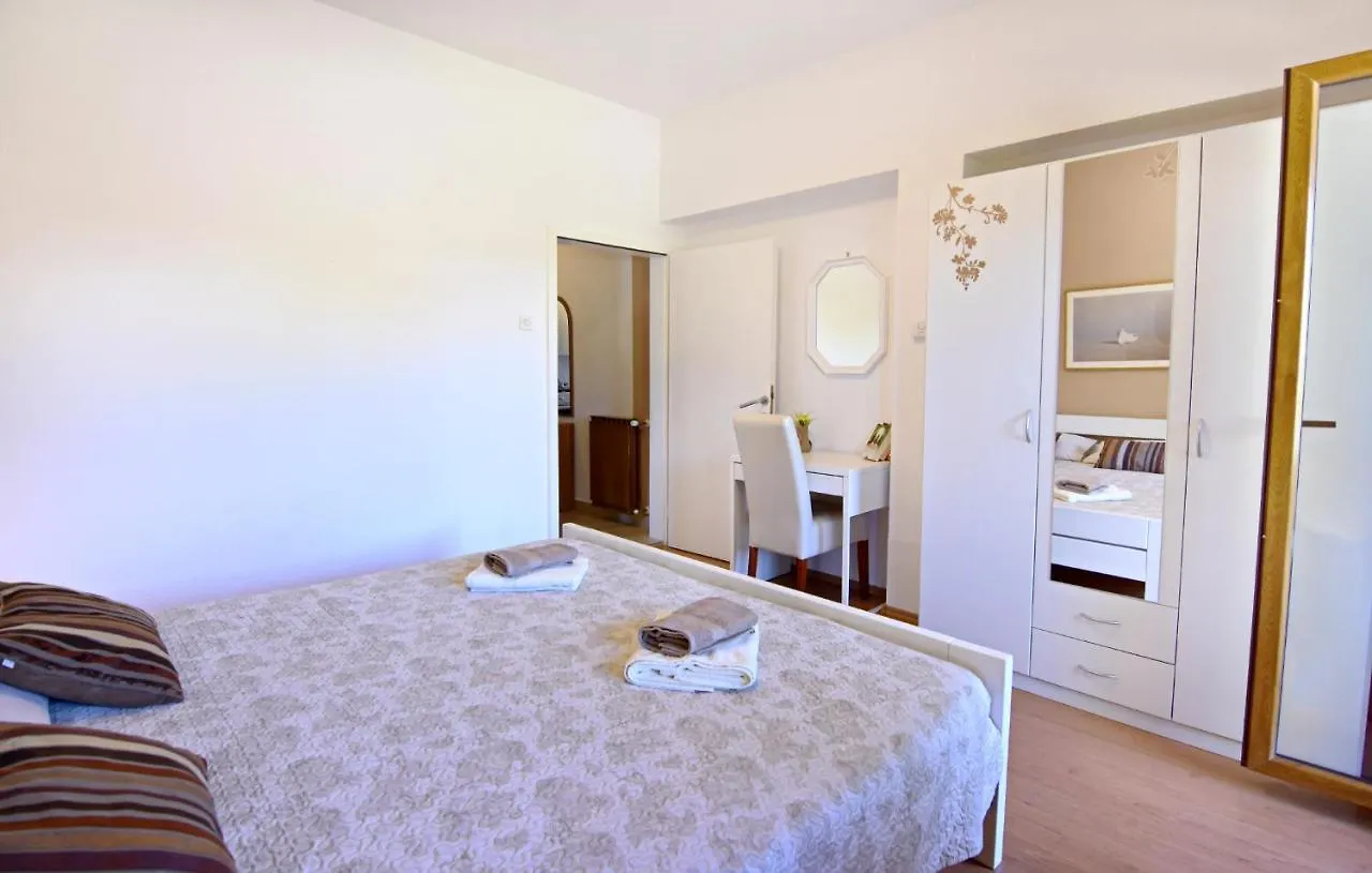 Apartment Uzelac Umag Kroatien